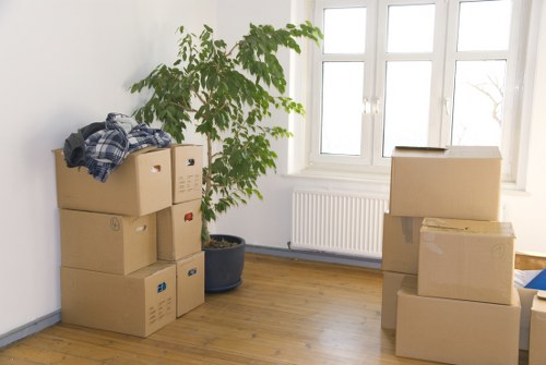 Professional help for student removals in Hackney