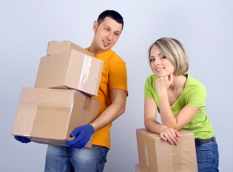 Local Hackney removals team handling flat access and stairs