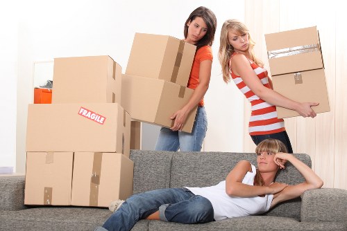 Household moving and flat removals in Hackney